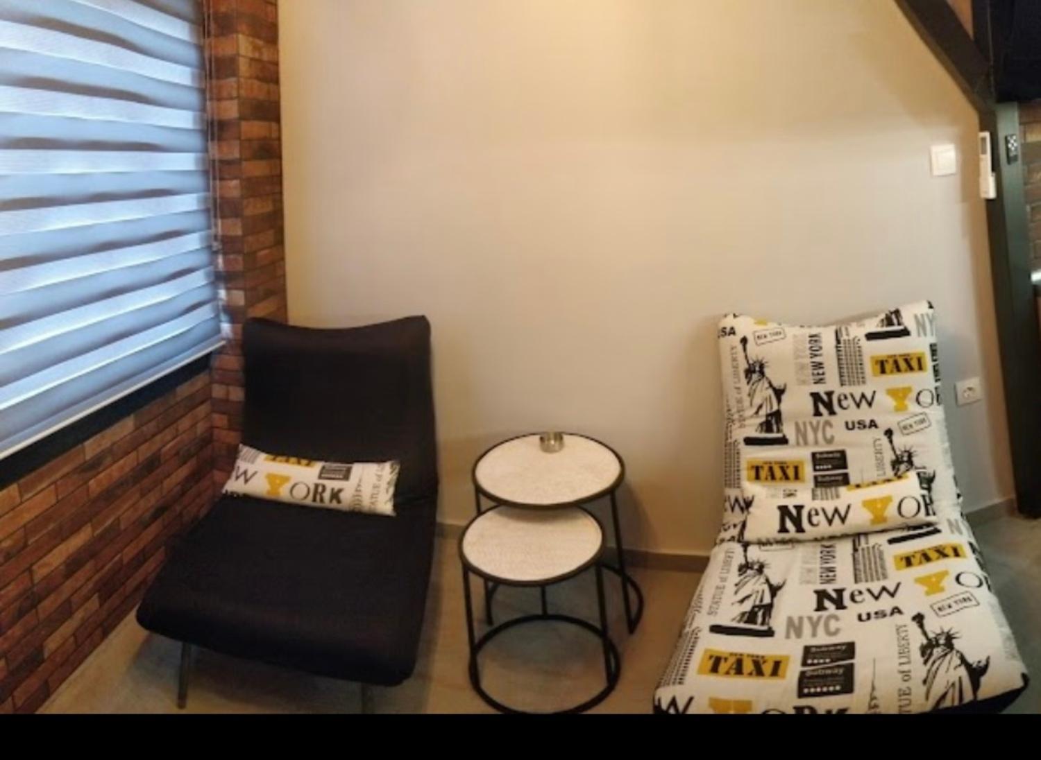 Youth Loft In Ano Poli Thessaloníki Eksteriør billede